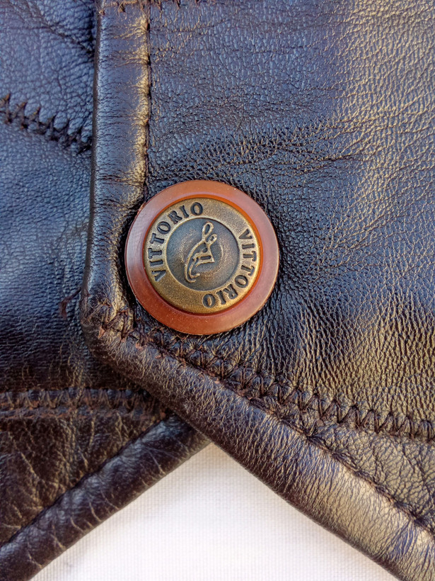 ارزانترین جلیقه چرم