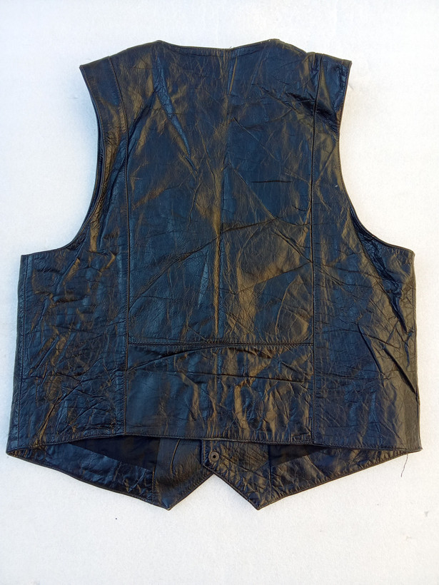 جلیقه مردانه چرم