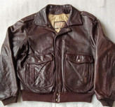 خرید کاپشن خلبانی مردانه اصل چرم طبیعی برند فرانسویی Helston اورجینال چرم