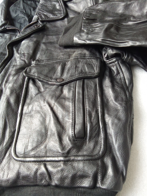 خرید کاپشن خلبانی مردانه چرم طبیعی برند Macdouglos اورجینال چرم