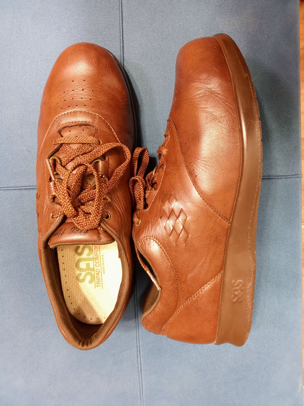 کفش چرم طبیعی